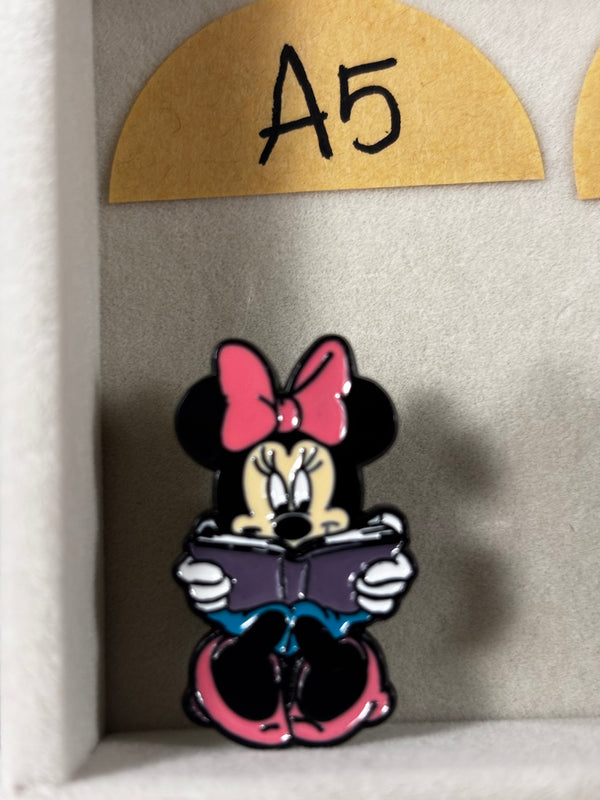 Disney & Hello Kitty Enamel Pins | Mickey, Minnie, Donald Duck & Friends | Cute Cartoon Character Pins
